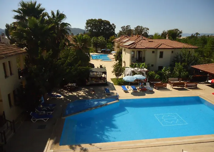 克丽姆酒店及公寓