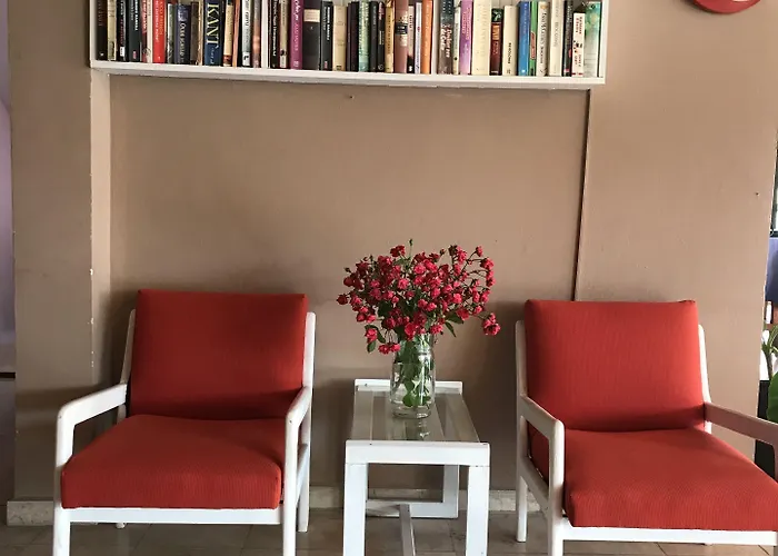 克丽姆酒店及公寓