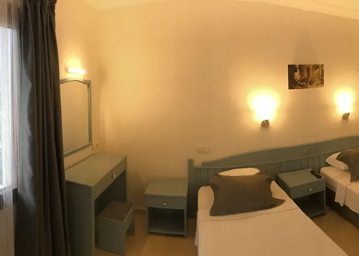 克丽姆酒店及公寓 3*