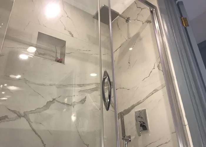 公寓式酒店 克丽姆酒店及公寓