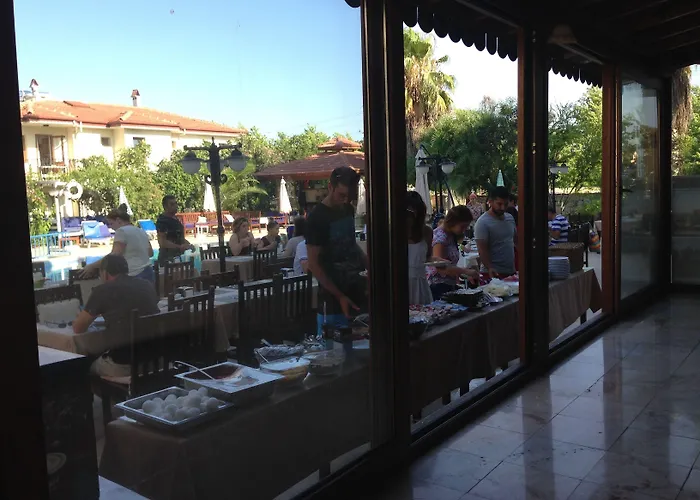 公寓式酒店 克丽姆酒店及公寓 费特希耶