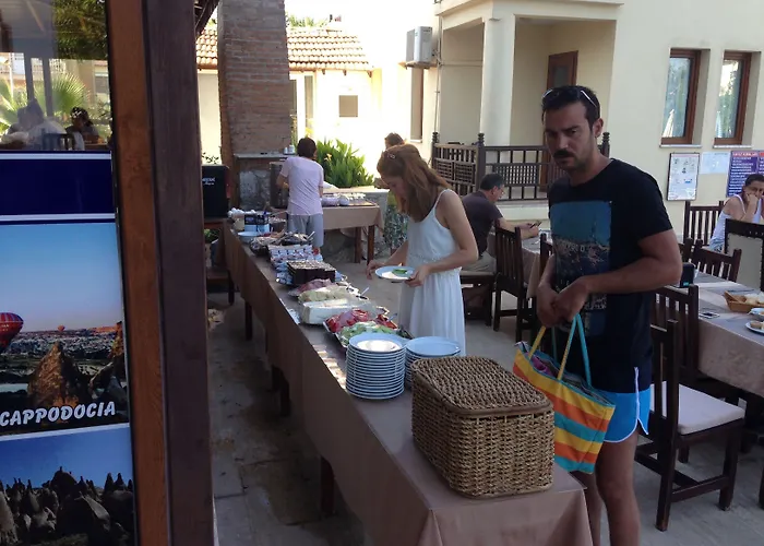 克丽姆酒店及公寓