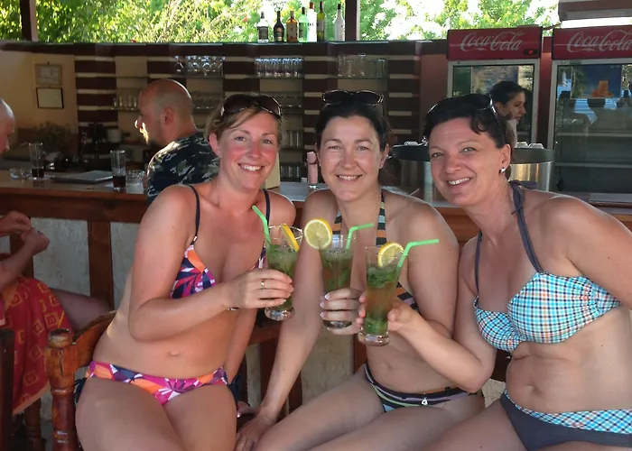 克丽姆酒店及公寓 公寓式酒店 3*