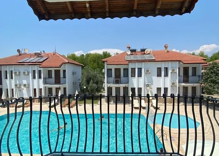 克丽姆酒店及公寓