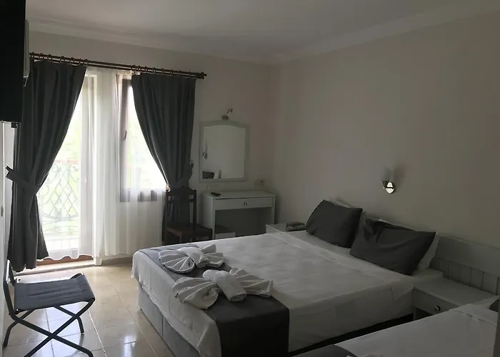 克丽姆酒店及公寓